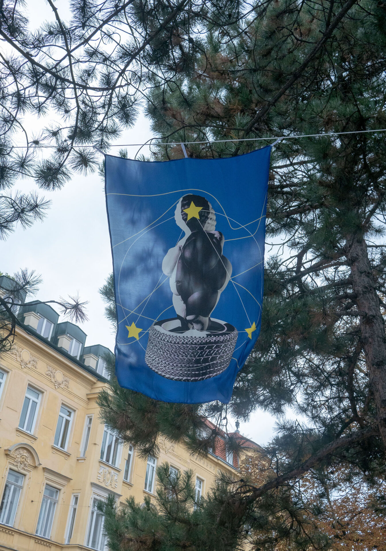 Dimensions Variable, semi-public space Alt-Hietzing, Vienna, AT